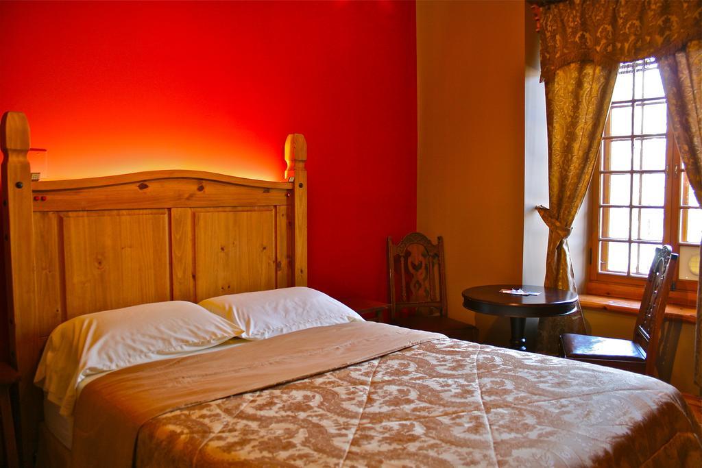 Hotel Manoir Ramezay Marieville Pokój zdjęcie