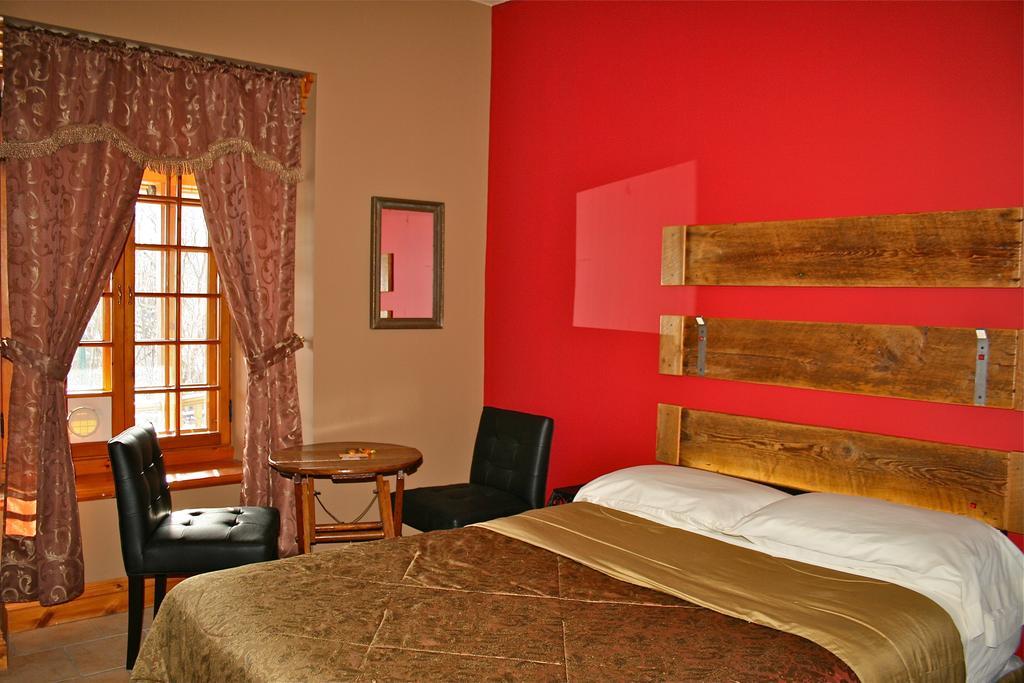 Hotel Manoir Ramezay Marieville Pokój zdjęcie